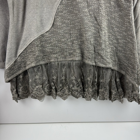 Simply Couture Sand Long Sleeve Knit Tunic with Lace - Picture 3 of 8